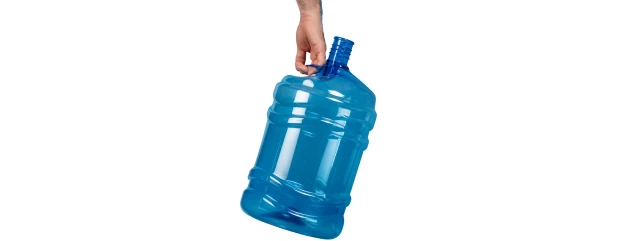 cypet_develops_the worlds_first_5_gallon_returnable_bottle_with_integrated_handle
